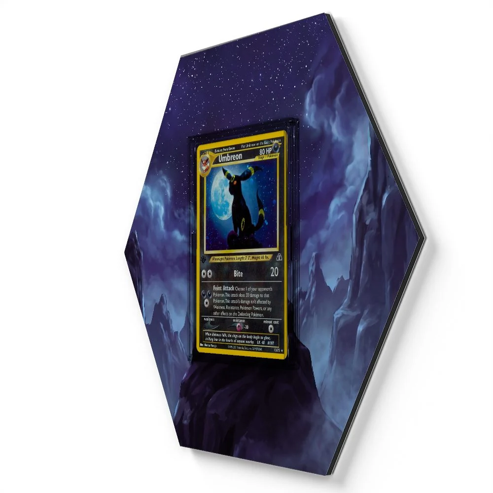 13/75 Umbreon Pokémon Card Artwork Hexagon Display