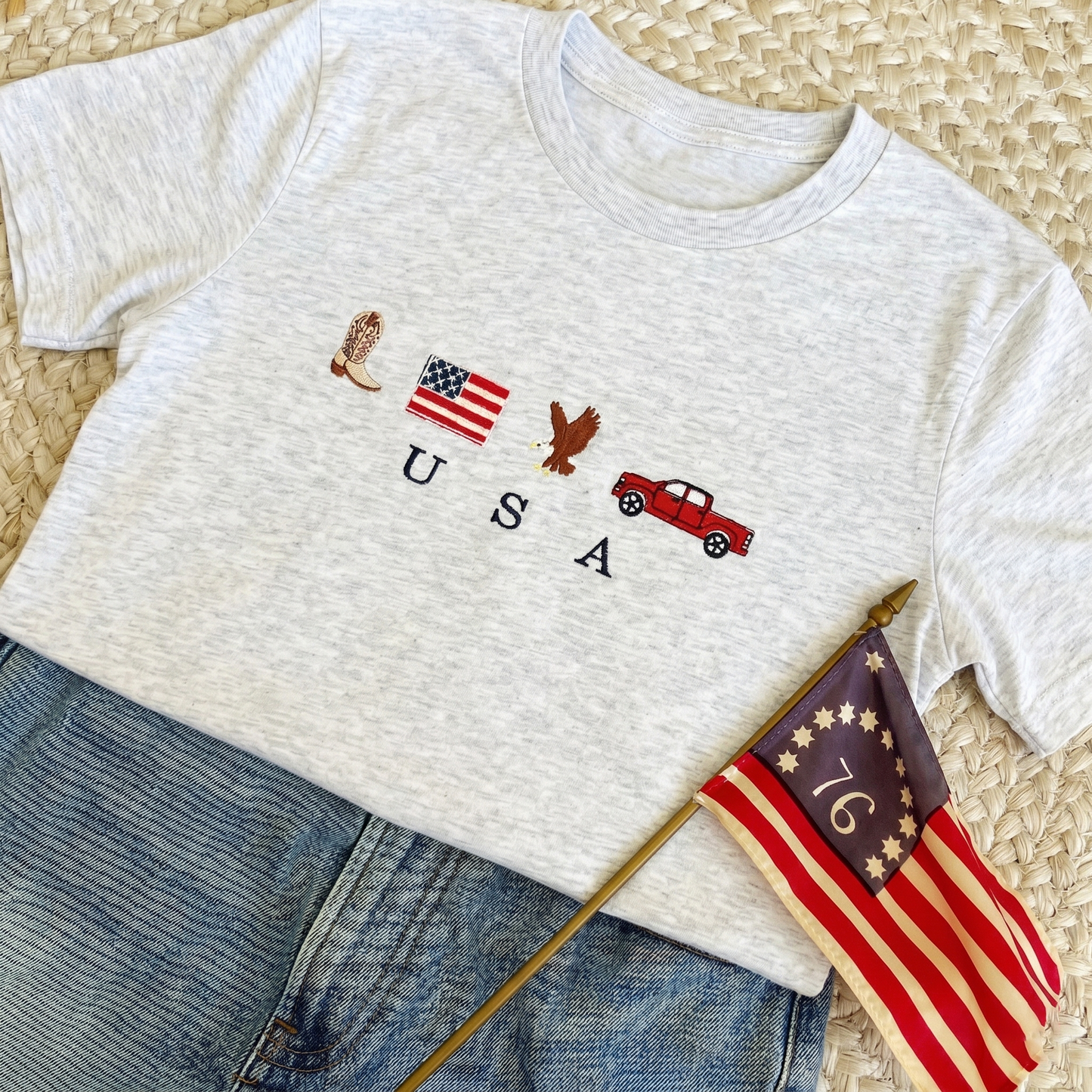 USA Embroidered Icons Sweatshirt, Hoodie Sweatshirt T-Shirt