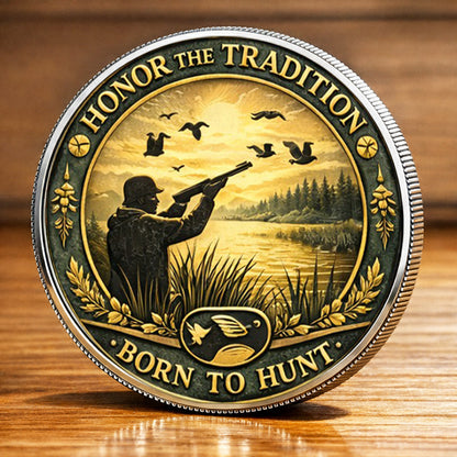 Born To Hunt Printed Commemorative Coin With Pocket Hug Leather Keychain