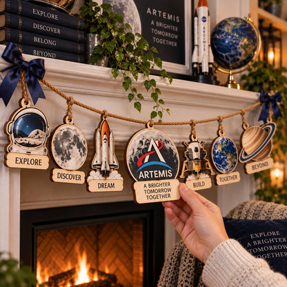 Artemis Space Exploration Wooden Garland