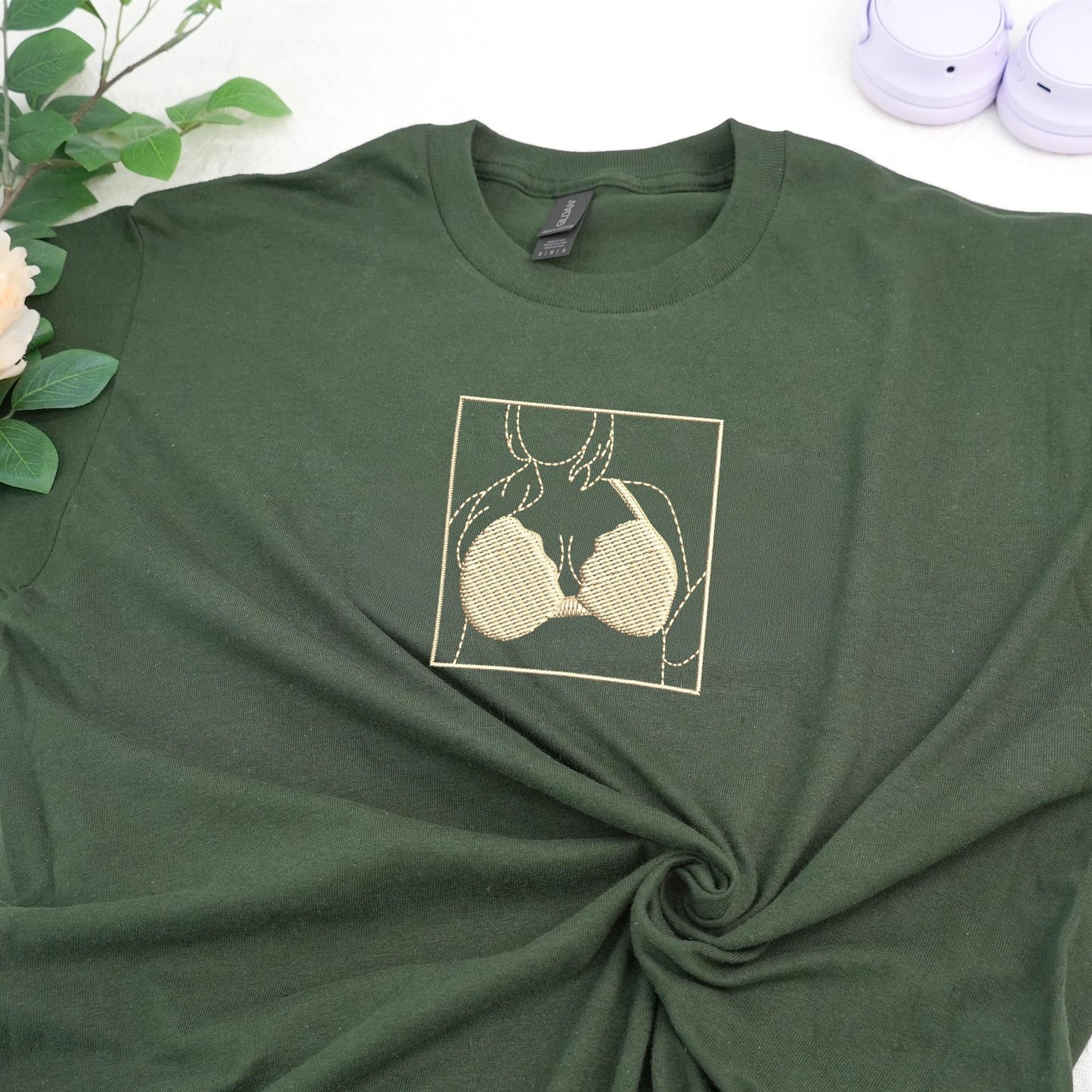 Custom Spicy Couple Portrait Embroidered Shirt – Personalized Boyfriend Photo Gift – Romantic Shirt for Husband, Anniversary or Valentine’s Day